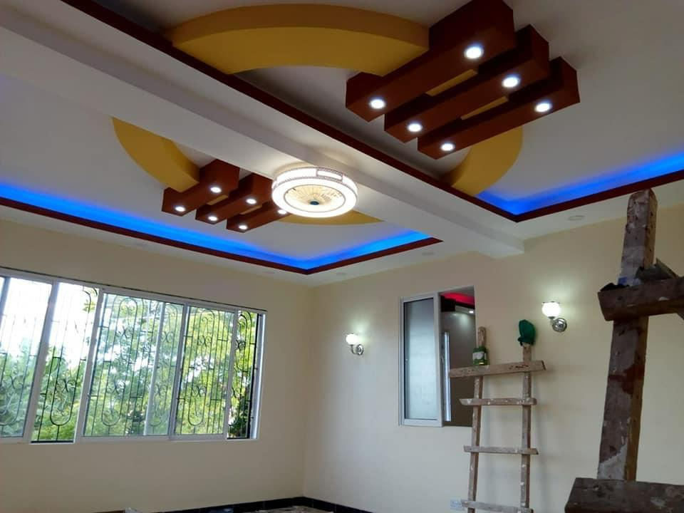 Kitchen in Kenya with beautiful gypsum