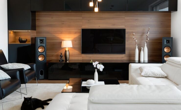 Interior finishing painted with amazing colors