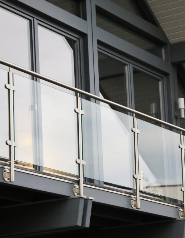 Glass bracket system stainless steel railing price. Stainless steel railing Kenya.