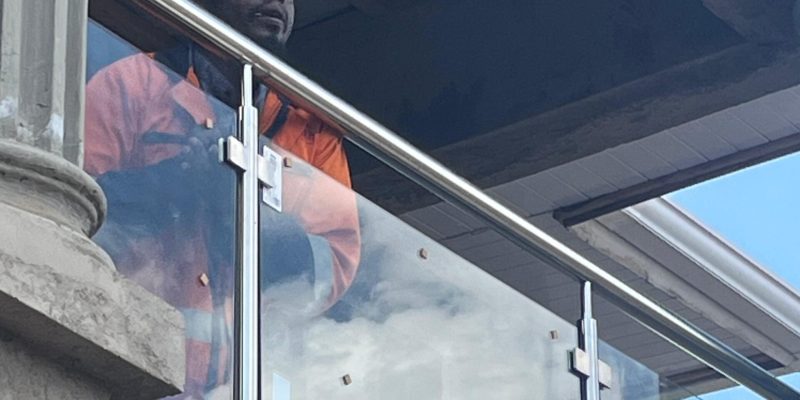 Stainless steel handrail with glass